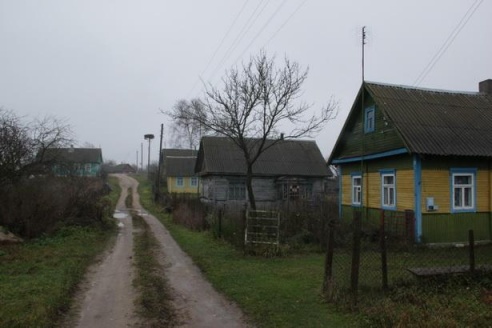 "У вёсцы адно мы, старыя карчы, дажываем"