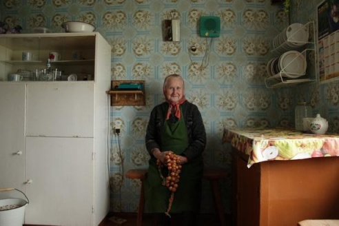"У вёсцы адно мы, старыя карчы, дажываем"