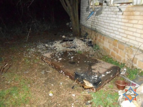 Жительница Калинковичского района спасла соседку из горящего дома (фото)