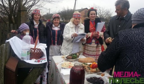 Юбилей улицы Молодёжной отметили жители Плотницы