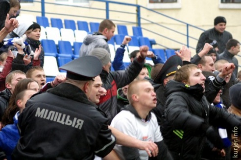 После матча с «Витебском» «Слуцк» досрочно стал Чемпионом и получил право выхода в высшую лигу (+фоторепортаж)