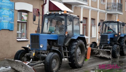Фотофакт: в Лунинец пришла зима