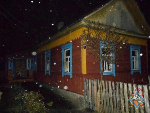 Пенсионерка погибла на пожаре в Калинковичах (фото)