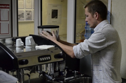 Могилевчанин не нашёл в городе хорошего кофе и решил открыть свою кофейню