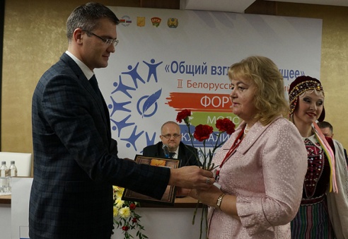 Редактор ТРК «Могилев» Седа Каспарова стала лауреатом премии Белорусского союза журналистов «Дебют»