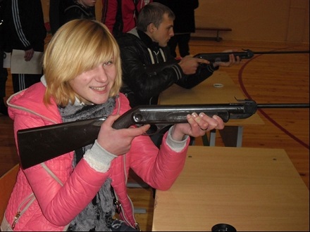 ОТСТРЕЛЯЛИСЬ!