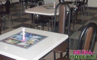 Свободные места в заведениях Столина для проведения корпоратива ещё есть, но мало