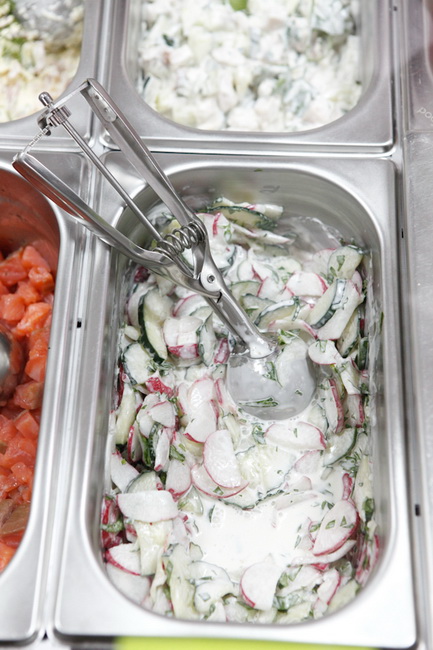 Могилевчанин прошёл путь от упаковщика овощей в Норвегии до хозяина кафе в Могилёве