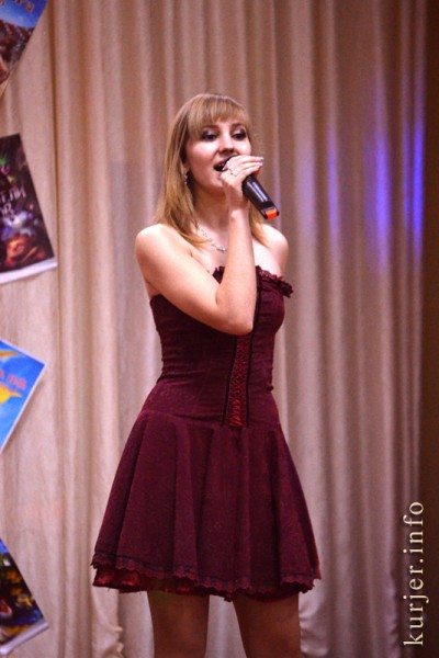 Новогодний вечер в слуцкой СШ №8 Новогодний вечер в слуцкой СШ №8