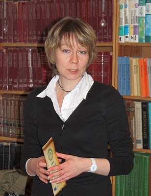 АДРАДЗІЦЬ, ЗАХАВАЦЬ, ПЕРАДАЦЬ ІНШЫМ