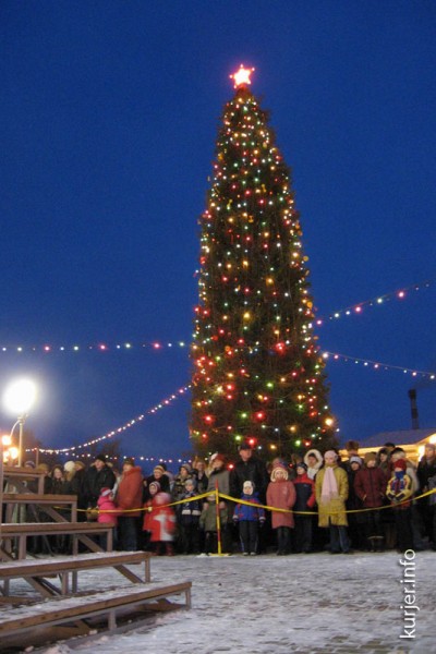 Праздничные ёлки и новогодняя погода последних 10 лет в Слуцке Праздничные ёлки и новогодняя погода последних 10 лет в Слуцке