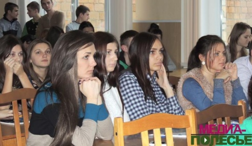 В Столинском колледже выпущен сборник по профилактике ВИЧ-инфекции