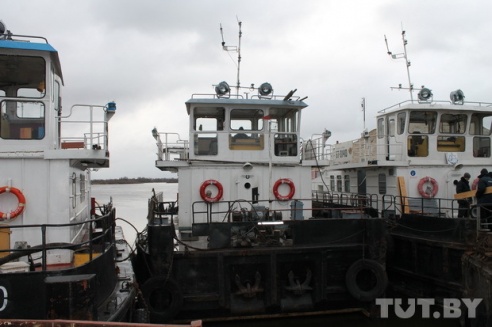 Как везут ловушку расплава для БелАЭС — фоторепортаж из речицкого порта