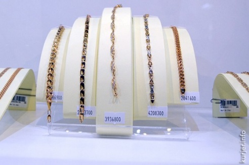 В Слуцке открылся ювелирный магазин «Славия»