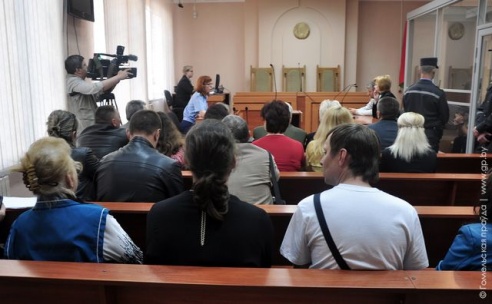 Журналистское расследование: Обвиняются в убийстве (фото)