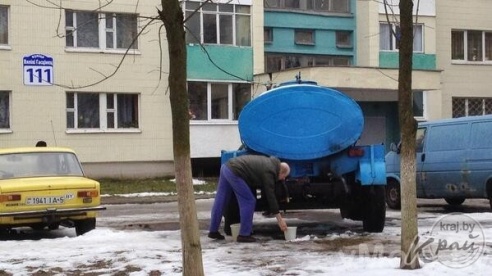 Жители 3-ех домов по ул. В. Гостинец остались без воды