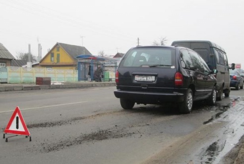В Барановичах столкнулись три автомобиля