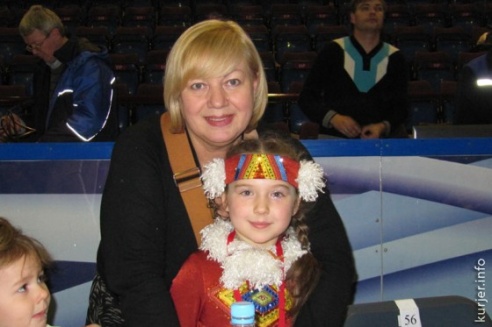 Слуцкие гимнастки вошли в ТОП лучших на «BABY CUP 2013»