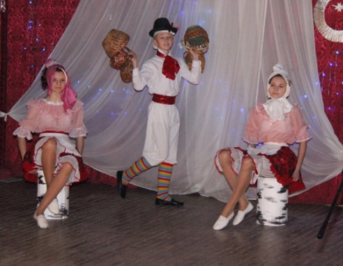 В СШ №1 прошли традиционные «Рождественские встречи»