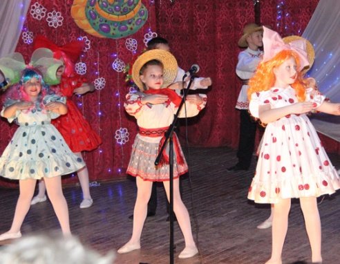 В СШ №1 прошли традиционные «Рождественские встречи»