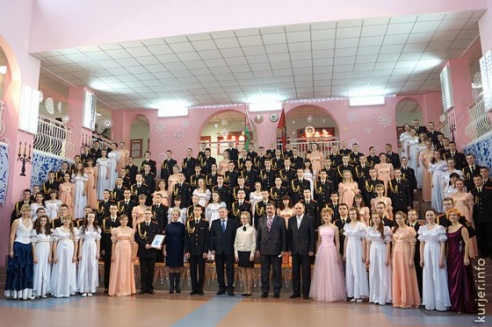 В Слуцке прошёл новогодний кадетский бал