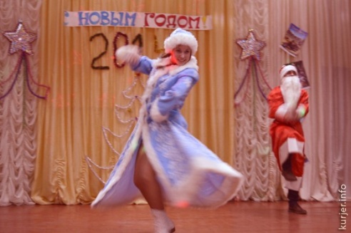 Новогодний вечер в слуцкой СШ №8