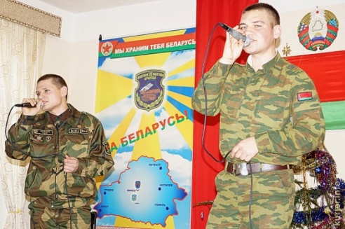 Будущие медсёстры поздравили военнослужащих