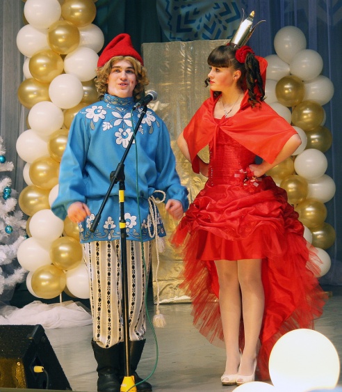 29 и 30 декабря на сцене поставского РДК показали музыкальную сказку «По щучьему велению» (фоторепортаж)