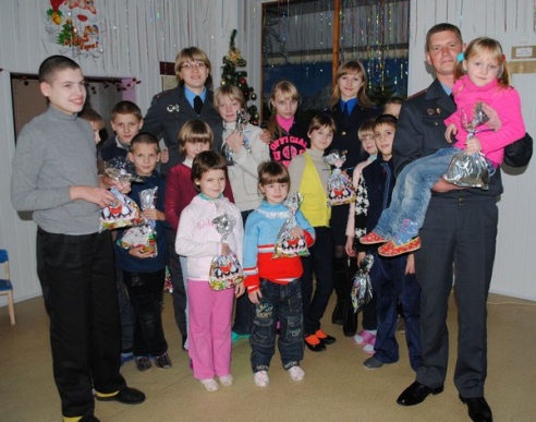 АКЦЫЯ «НАШЫ ДЗЕЦІ» ПРАЙШЛА Ў СМІЛАВІЦКІМ ПРЫТУЛКУ