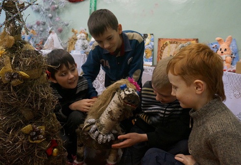 Более 100 детских работ представлено на выставке-конкурсе зимнего букета в Могилеве