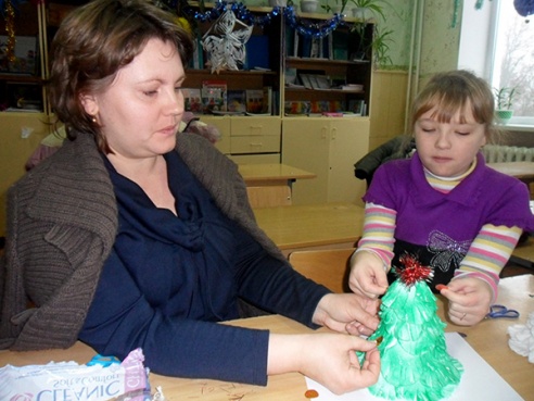 НЕРАЗЛУЧНЫЯ СЯБРЫ – ДАРОСЛЫЯ І ДЗЕЦІ, АЛЬБО НАВАГОДНІ МАРАФОН