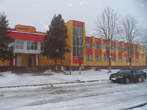 Светлогорская птицефабрика: завезенное для модернизации оборудование годами простаивает под открытым небом (фото)