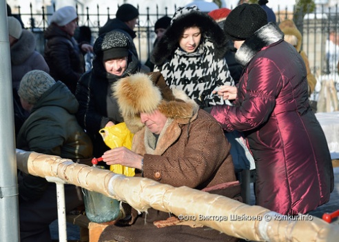За Крещенской водой