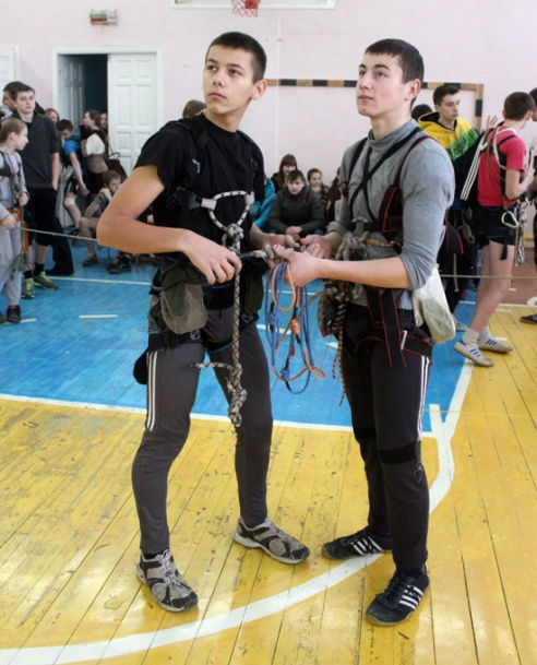 Вышыня пакараецца адважным.
