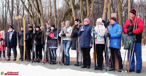 На кобринском стадионе «Юность» состоялись соревнования по лыжным гонкам «Кобринская лыжня-2014».