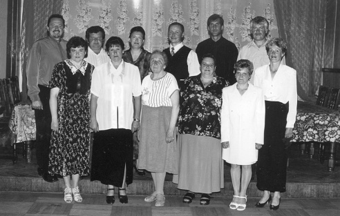 Нет возраста.Есть только наши семнадцать лет