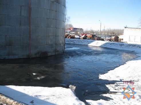 В Пинске на территории мини-ТЭЦ произошла утечка мазута