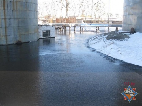 В Пинске на территории мини-ТЭЦ произошла утечка мазута