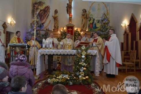 Новоиспеченный епископ совершил визит в родной город
