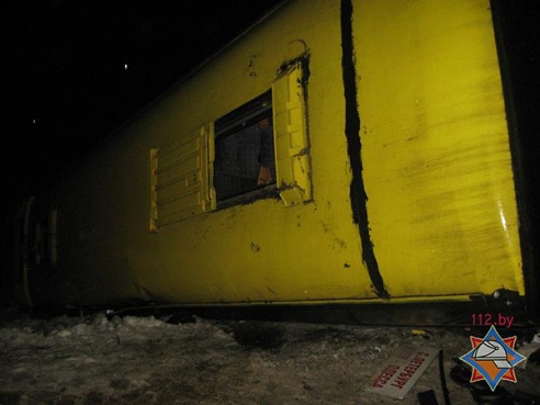 В Быховском районе столкнулись легковушка и автобус из России, двое погибших