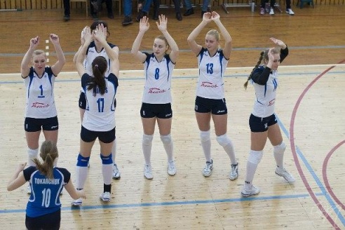 Волейболистки «Атланта» разгромили «Коммунальник»