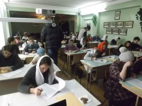 В олимпиаде воскресных школ житель города Барановичи выиграл планшет