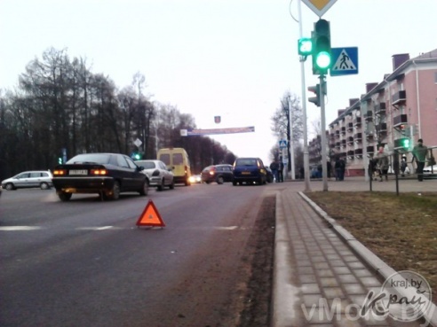 Авария на перекрещивании улиц В. Гостинец и Хмельницкого