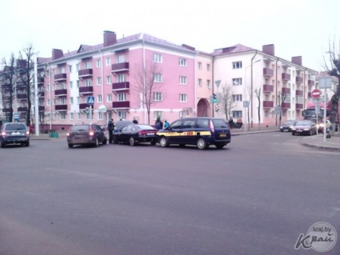 Авария на перекрещивании улиц В. Гостинец и Хмельницкого