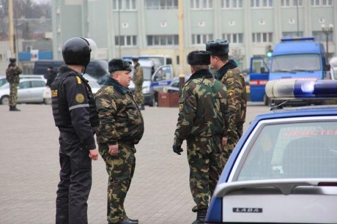 В Барановичах саперы «разминировали» бесхозную сумку