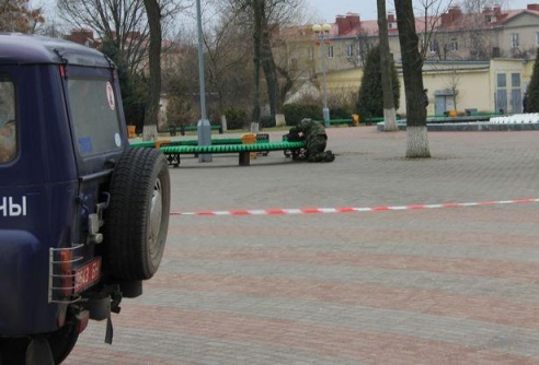 В Барановичах саперы «разминировали» бесхозную сумку