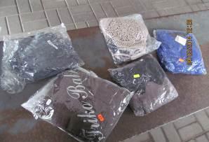 У одной украинки изъяли на ПК «Горынь» перевозимую без оформления одежду, у другой – кассеты для бритья