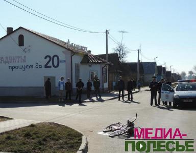 Наезд на велосипедиста в Столине совершил 20-летний водитель, 5 раз привлекавшийся к ответственности за нарушения ПДД