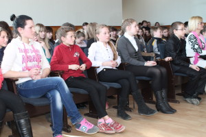 ЧТО ВОЛНУЕТ МОЛОДЕЖЬ, ИЛИ КАК СКАЗАТЬ «НЕТ»? ЧТО ВОЛНУЕТ МОЛОДЕЖЬ, ИЛИ КАК СКАЗАТЬ «НЕТ»?