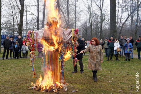 Случчане попрощались с зимой